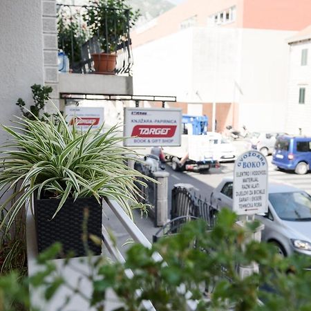 Cozy 2Br Apartment, 3 Min To The Old Town 科托尔 外观 照片