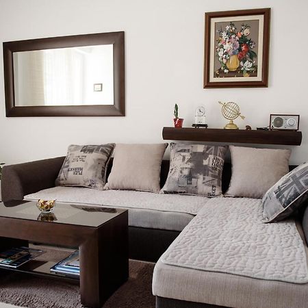 Cozy 2Br Apartment, 3 Min To The Old Town 科托尔 外观 照片