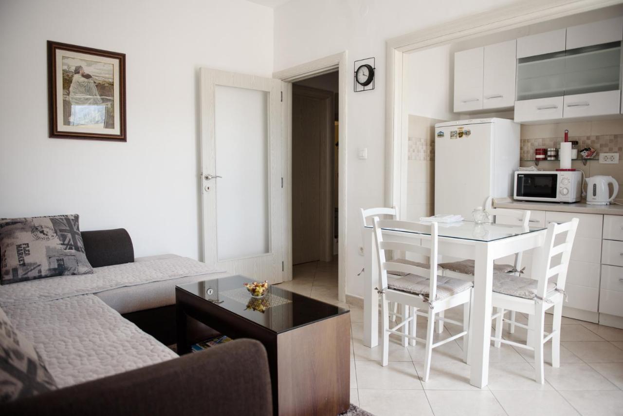 Cozy 2Br Apartment, 3 Min To The Old Town 科托尔 外观 照片